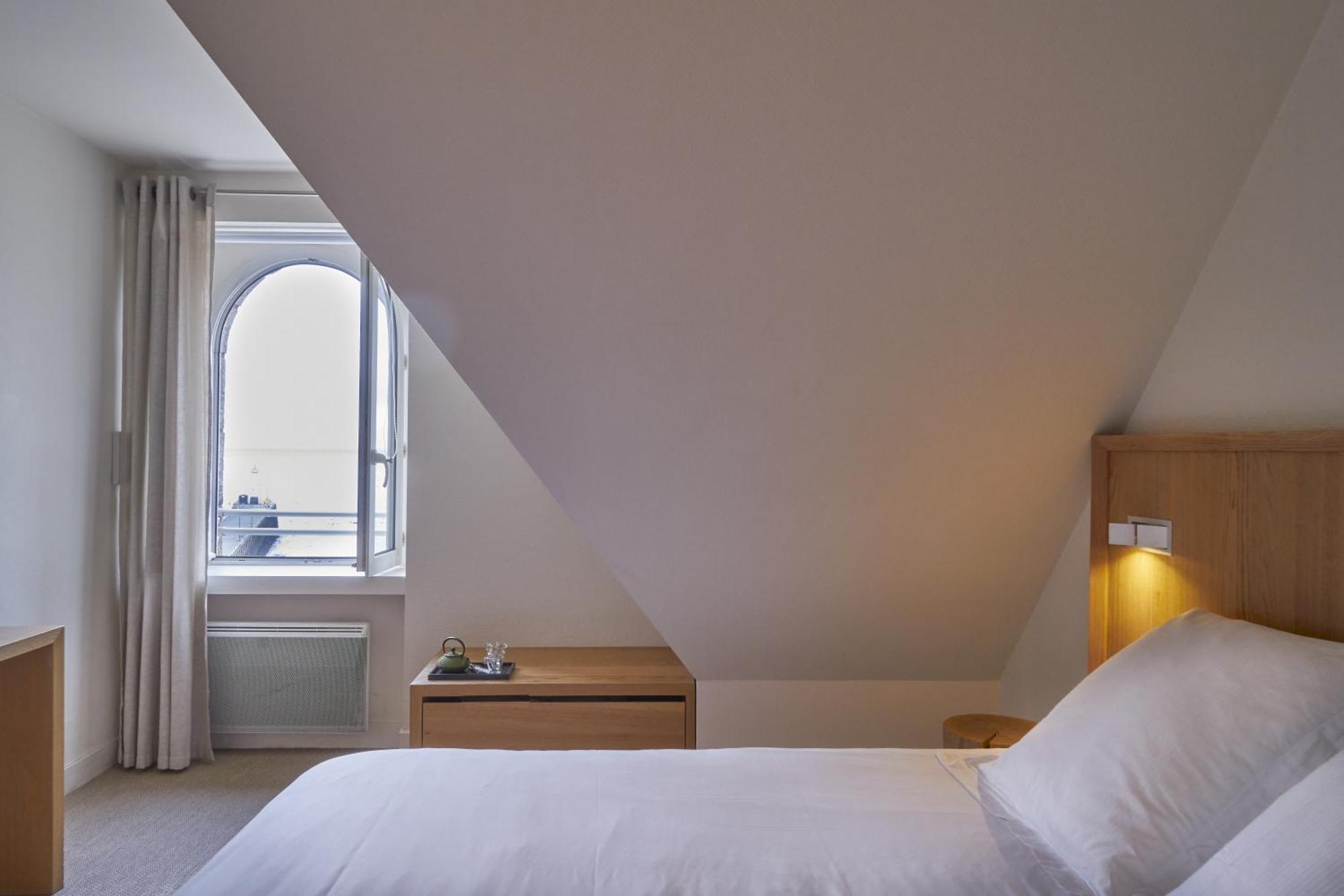 Chambres Breizh Cafe Cancale Bagian luar foto