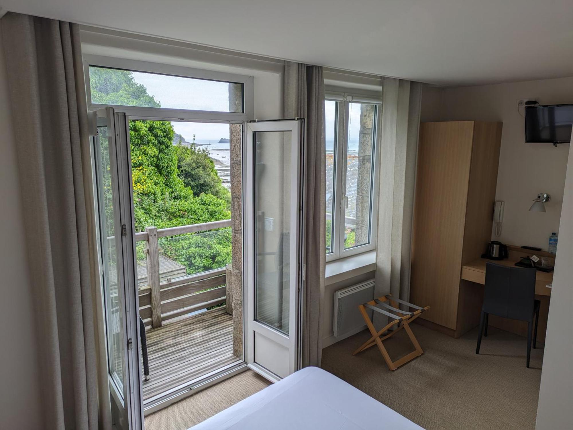 Chambres Breizh Cafe Cancale Bagian luar foto